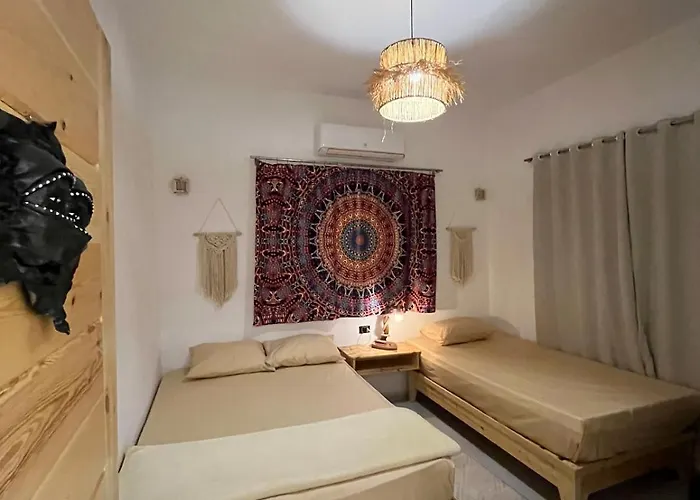 Oia Seafront House * دهب