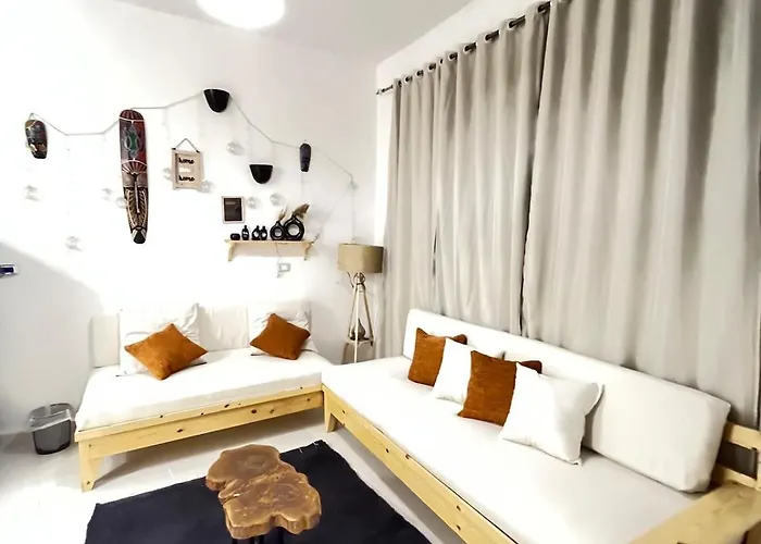 Oia Seafront House شقة